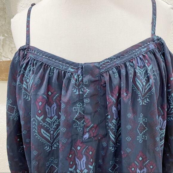 House of Harlow 1960 Boho Cold Shoulder Festival Top Navy Purple Large - Picture 3 of 7